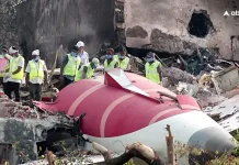 पायलट ने जानबूझकर किया था प्लेन क्रैश? अहमदाबाद प्लेन हादसे को लेकर दावे पर सरकार का जवाब